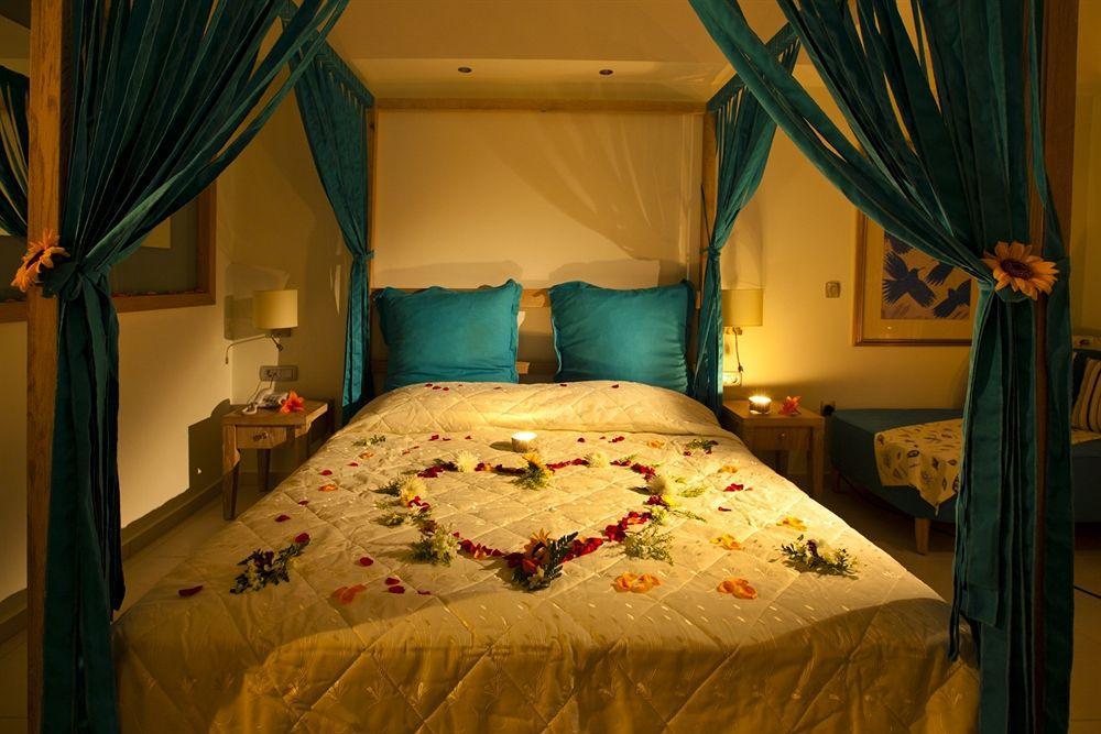 Oceanis Beach & Spa Resort Psalidi  Exterior foto